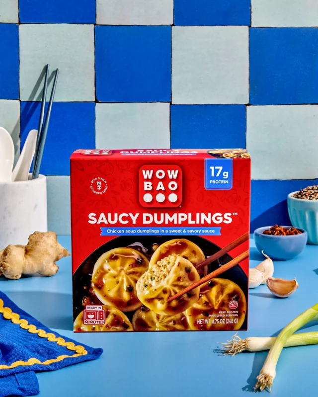 Sweet and savory sauce, restaurant-quality soup dumplings, minutes from freezer to fork. Now available @krogerco 😚

#soupdumplings #soupseason #easymealideas #freezermeals #krogerfinds